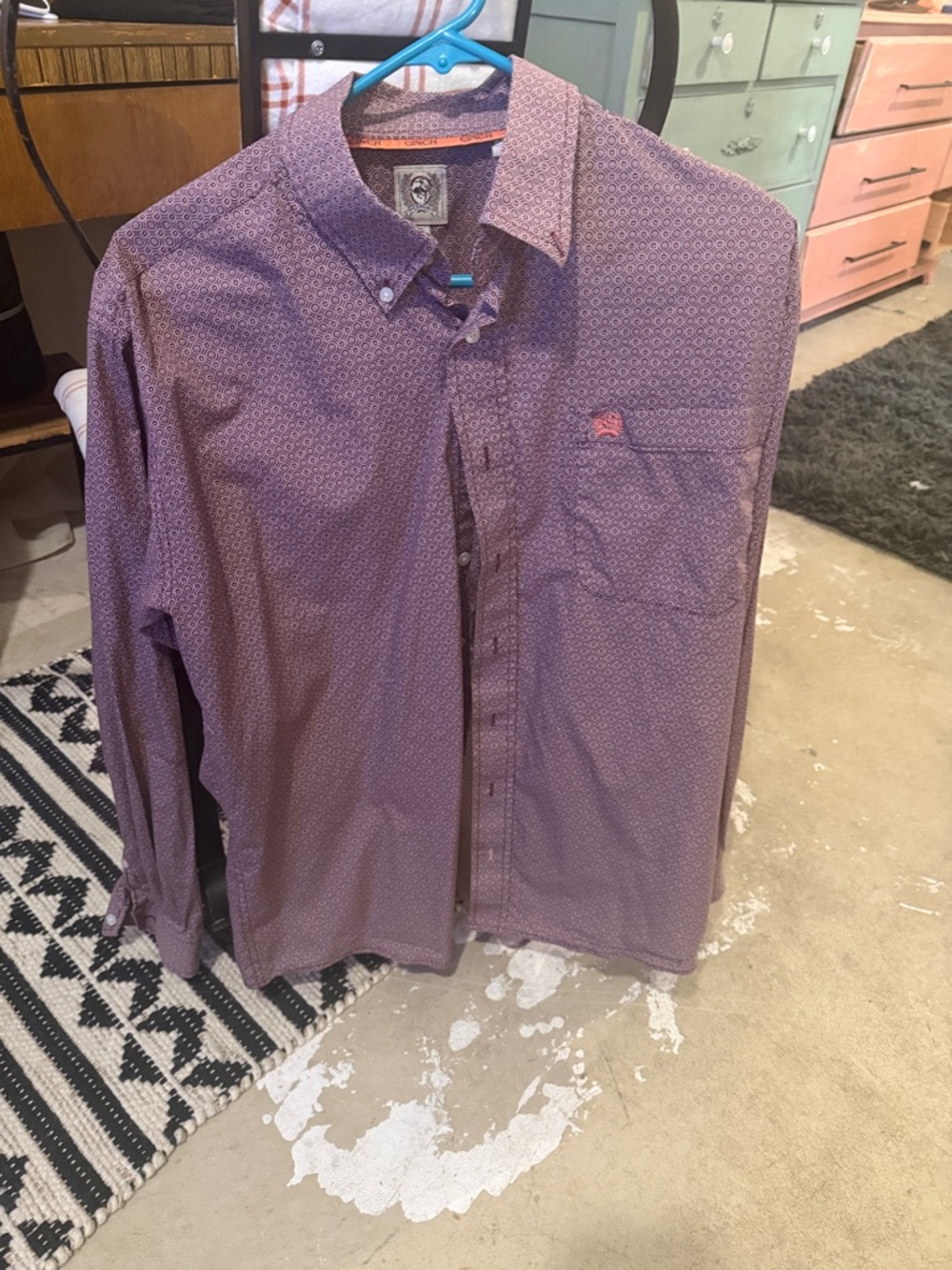 Cinch Men's Button-Down Shirt in Purple Microprint